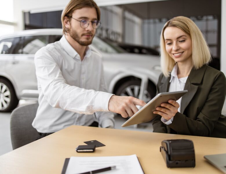 Guide complet pour choisir une assurance auto pas chère au Maroc en 2025